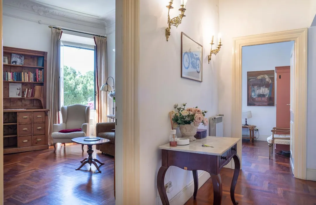 Casa di Amici alla Garbatella-1